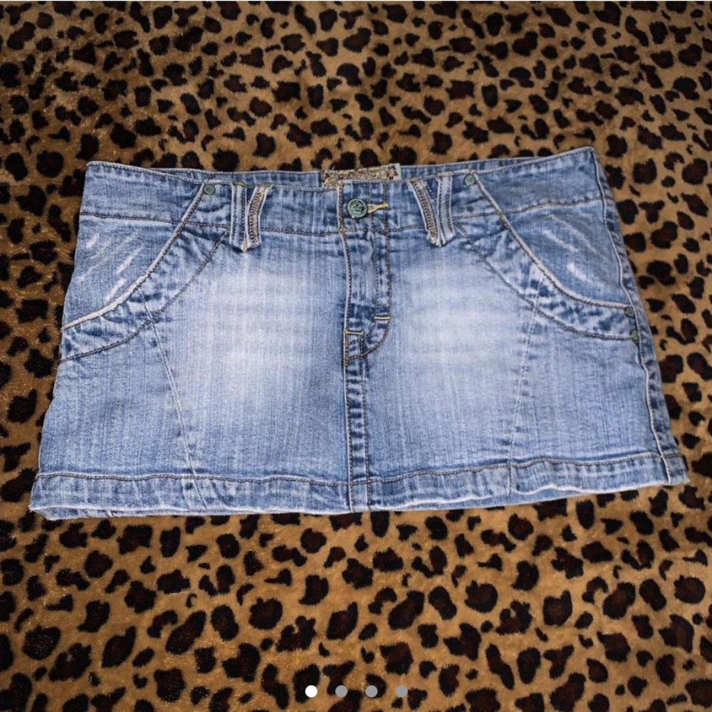 Y2K AMERICAN RAGS LOW RISE DENIM MINI SKIRT